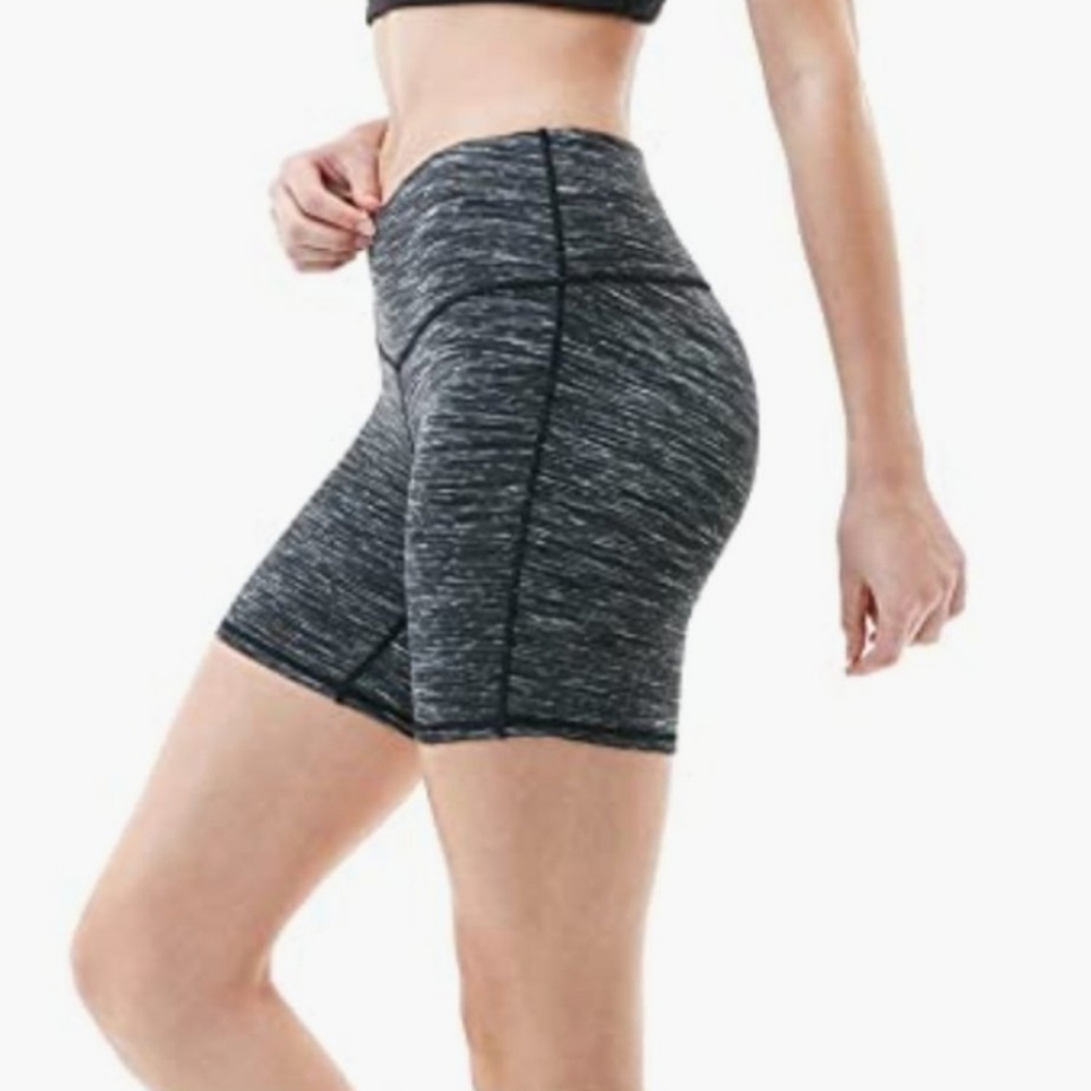 Tesla Athletic Shorts 7" Bike Running Yoga w Hidden Pockets Size Large NWT
